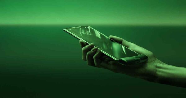 Top Mobile App Features for Foldable and Large Screen Devices