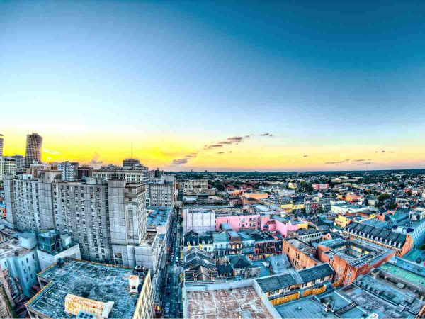 The Potential of Smart Cities: IoT Solutions for Urban Life