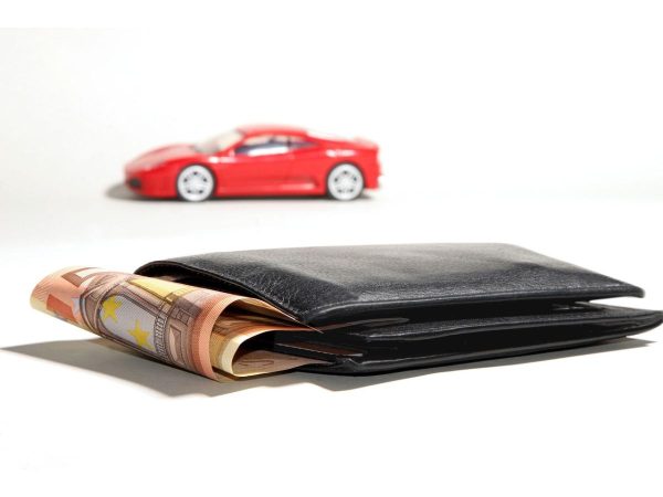 Comparing Two-Wheeler and Four-Wheeler Loans: What Fits Your Budget and Lifestyle